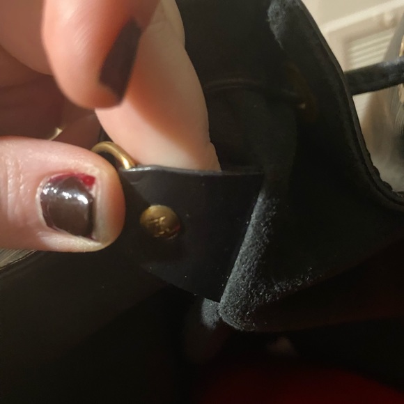 Authentic Vintage Black Epi Leather Drawstring Shoulder Purse - Picture 14 of 15